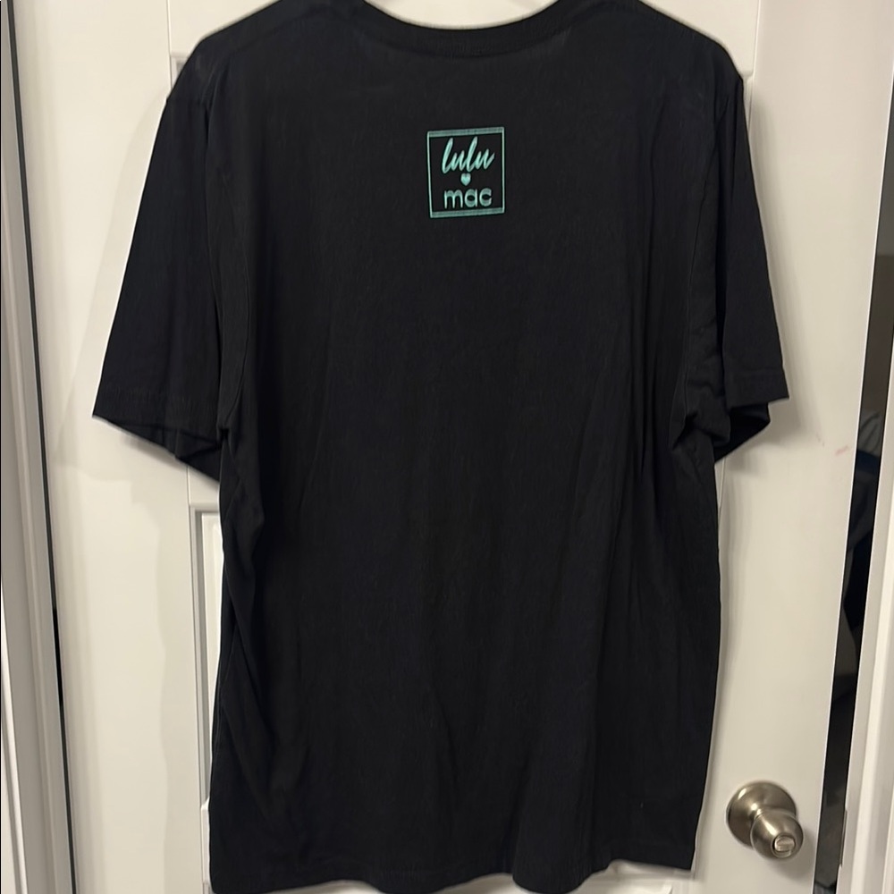 Black Lulu Mac T-Shirt with Teal Graphic - Picture 4 of 4